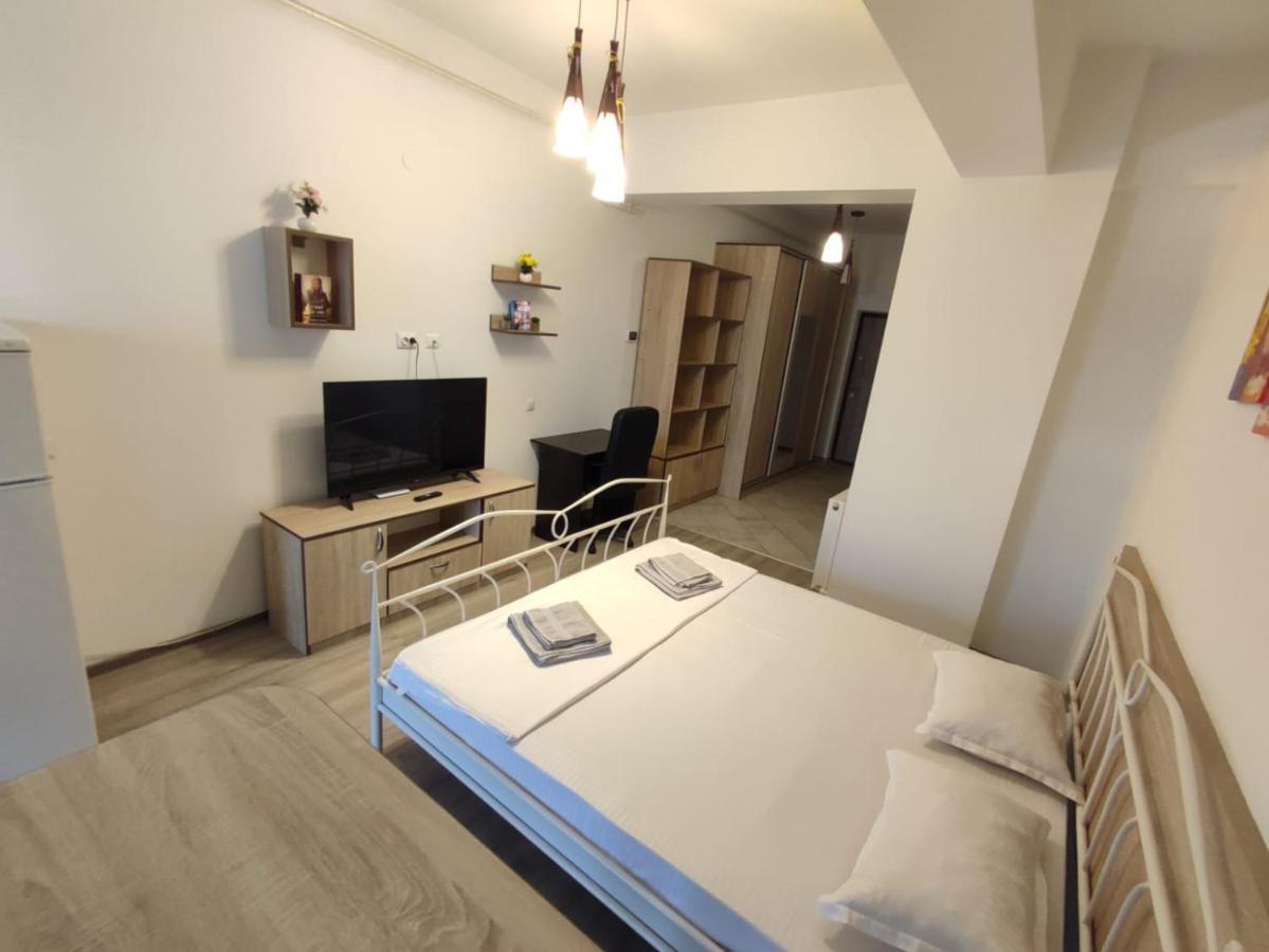 Center Flat Palas Ясси Екстер'єр фото